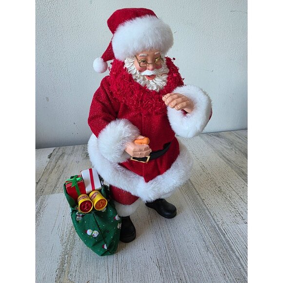 clothtique possible dreams Santa Play-Doh figurine statue Xmas decor - Picture 1 of 10